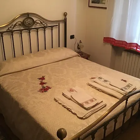 Ciaseles A Due Passi Da Cortina D'ampezzo סאן ויטו די קדורה